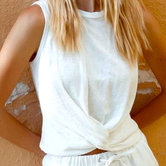 Fifteentwenty Nwt White Twist Front Crop Top Xs